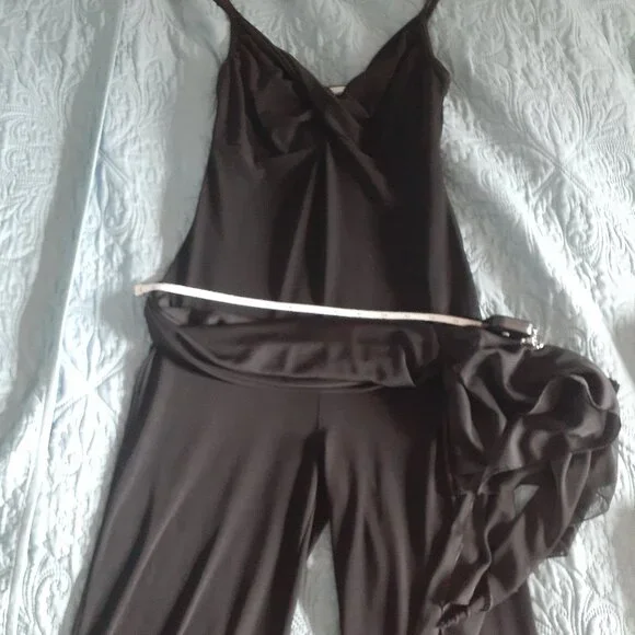 Jump Suit - Picture 3 of 3